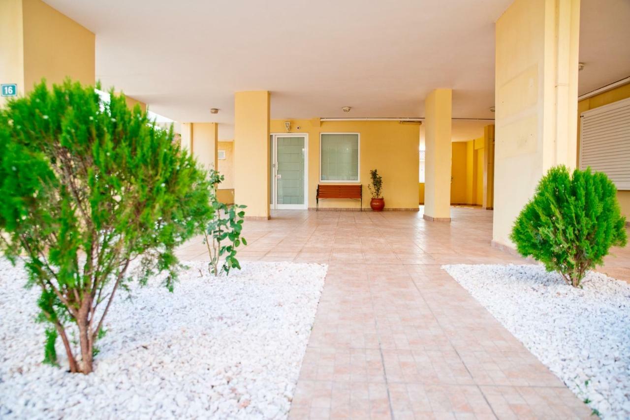Nesto Athens Airport Appartement Spáta Buitenkant foto